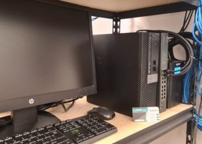 Sistema de seguridad y acceso – Arias Stampi